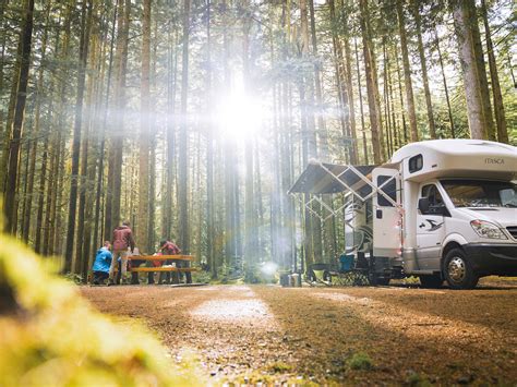 How much are average RV rentals On average, you can expect to pay between 75 and 150 per night to rent most small trailers and campervans. . Outdoorsy rentals